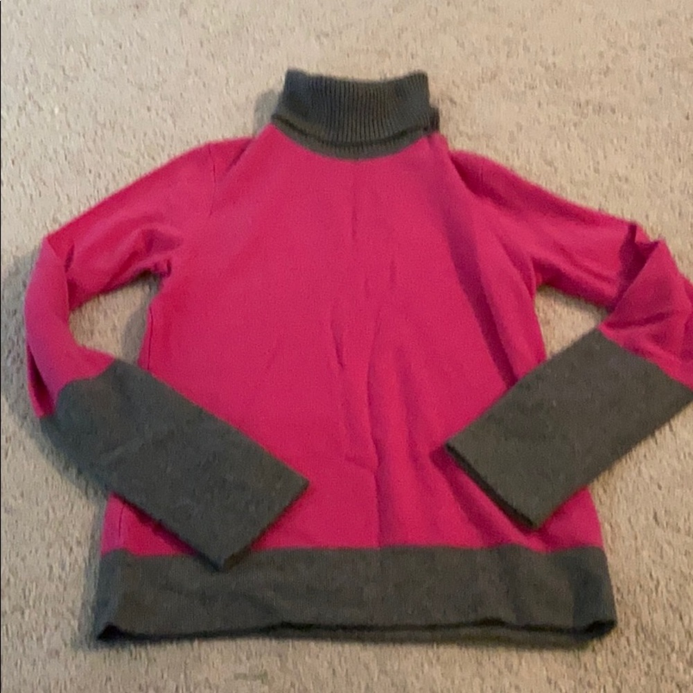 Cashmere sweater